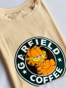 Camiseta tela fria con Estampado DTF Garfield