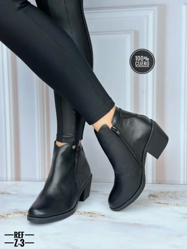 Botines en cuero Z3-NEGRO